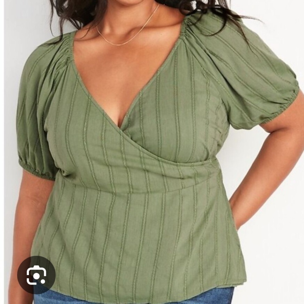 Old Navy Weeping Willow Green Puff Sleeve Wrap Blouse